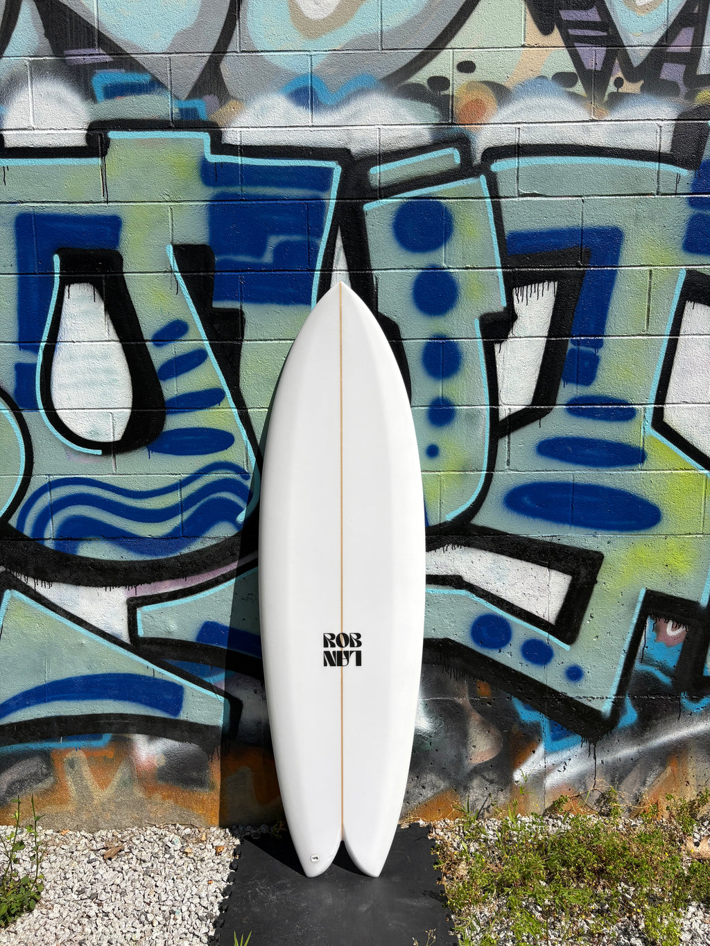 5'8" East Fish by Rob Lan
