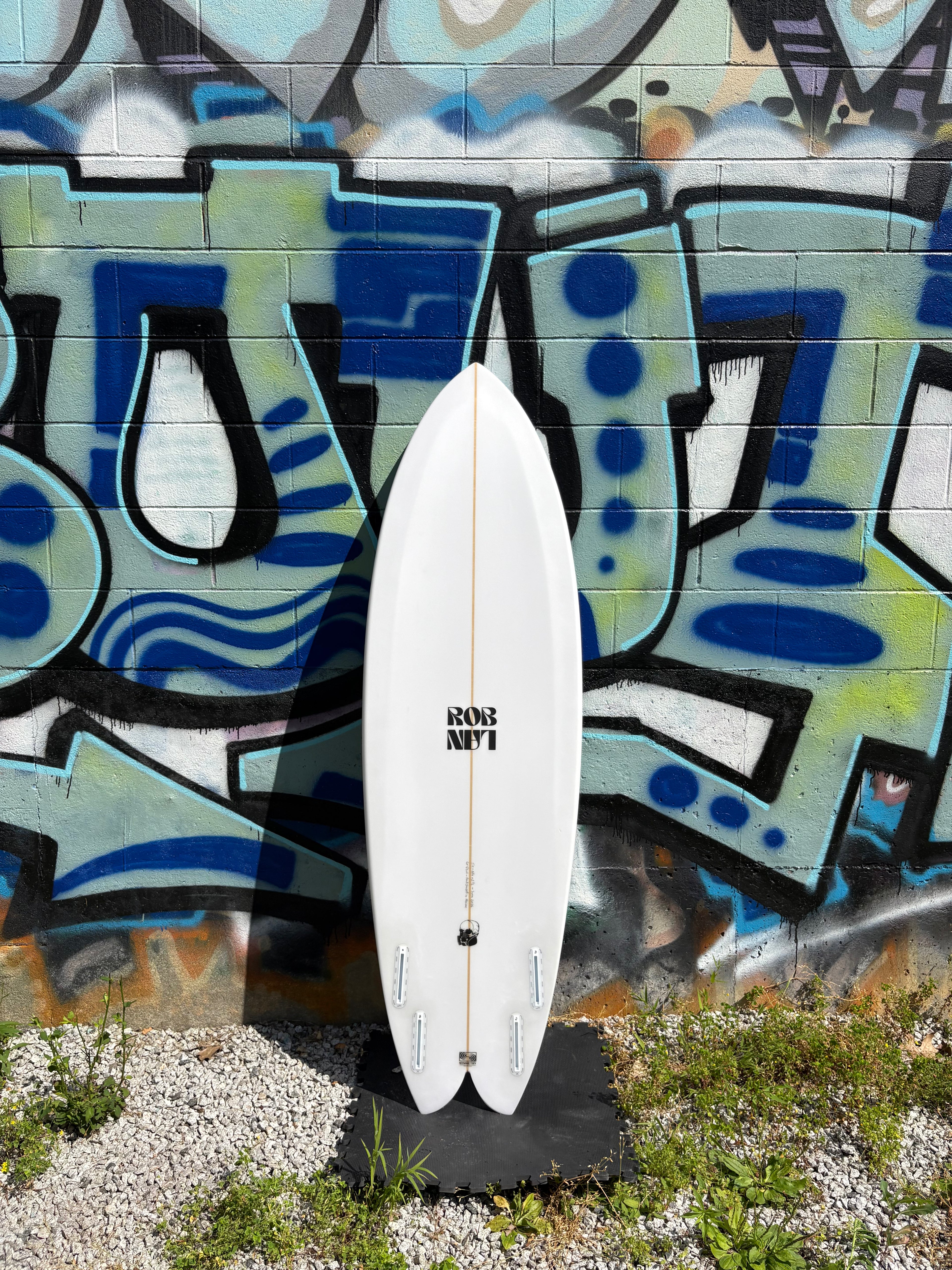 5'8" East Fish by Rob Lan